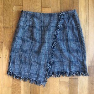 Grey plaid tweed mini skirt
